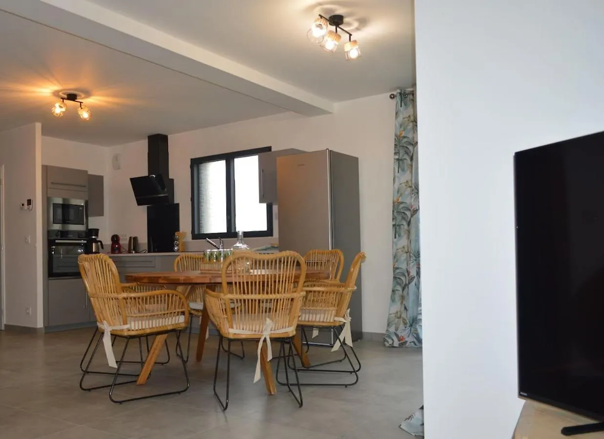 Zen Vanilla Home, Maison Exotique Entre Annecy Et Geneve France