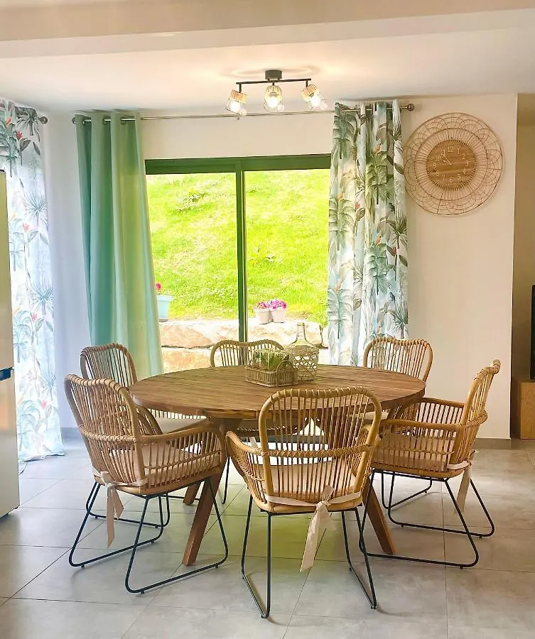 Prázdninový dům Zen Vanilla Home, Maison Exotique Entre Annecy Et Geneve Cruseilles